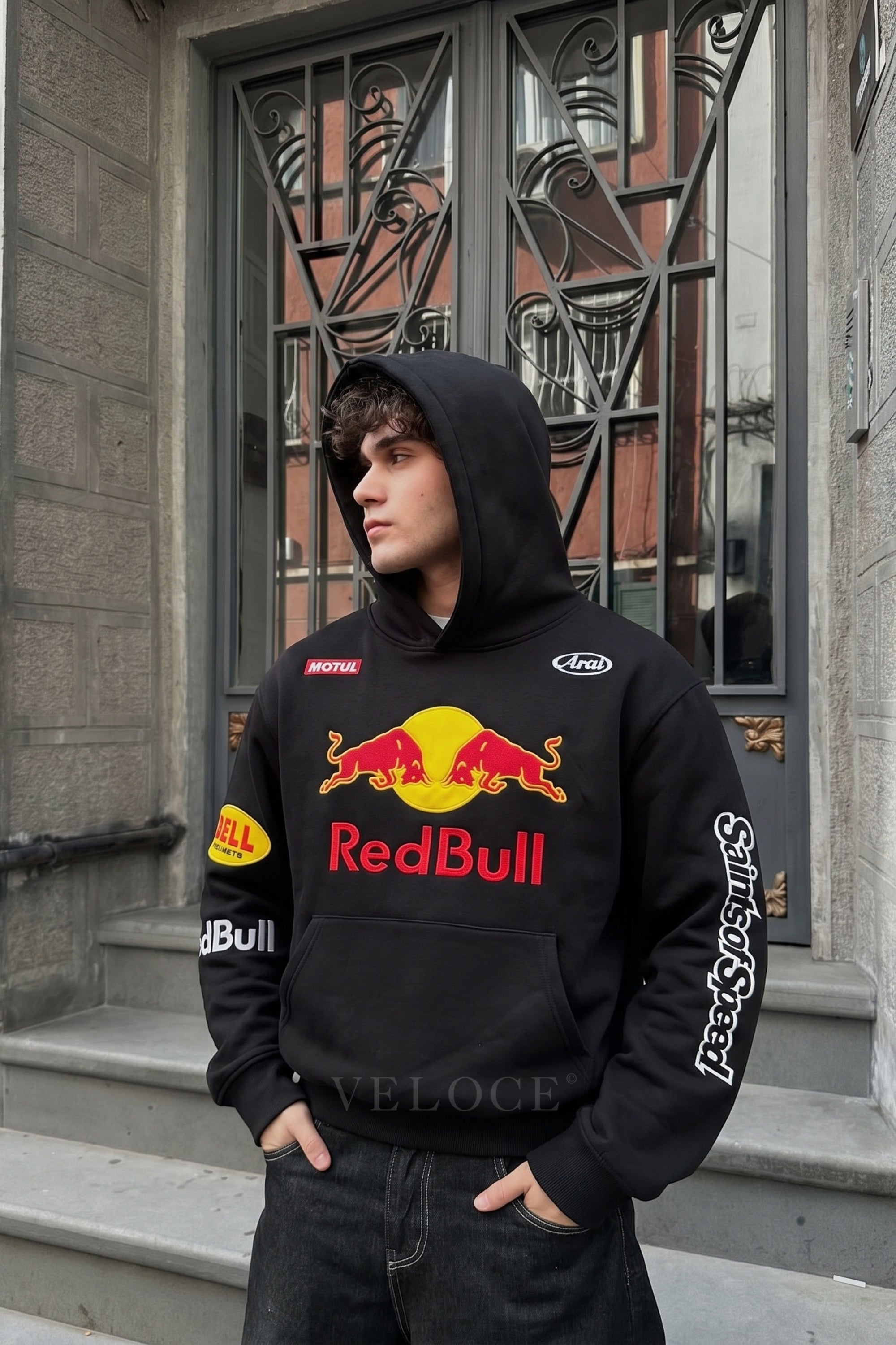 Carlos M