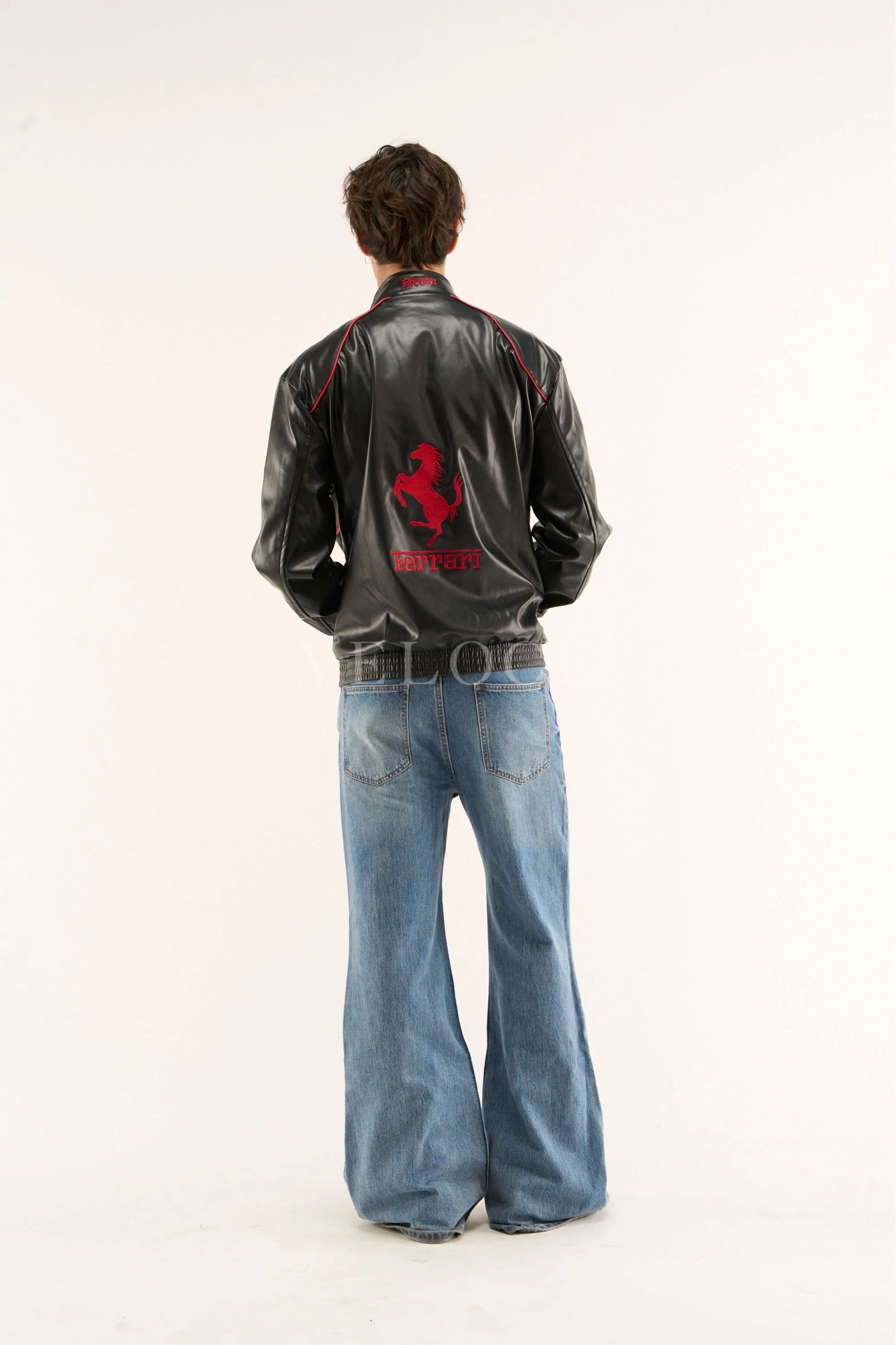 Ferrari F1 Vintage Leather Jacket - White Edition | VELOCE