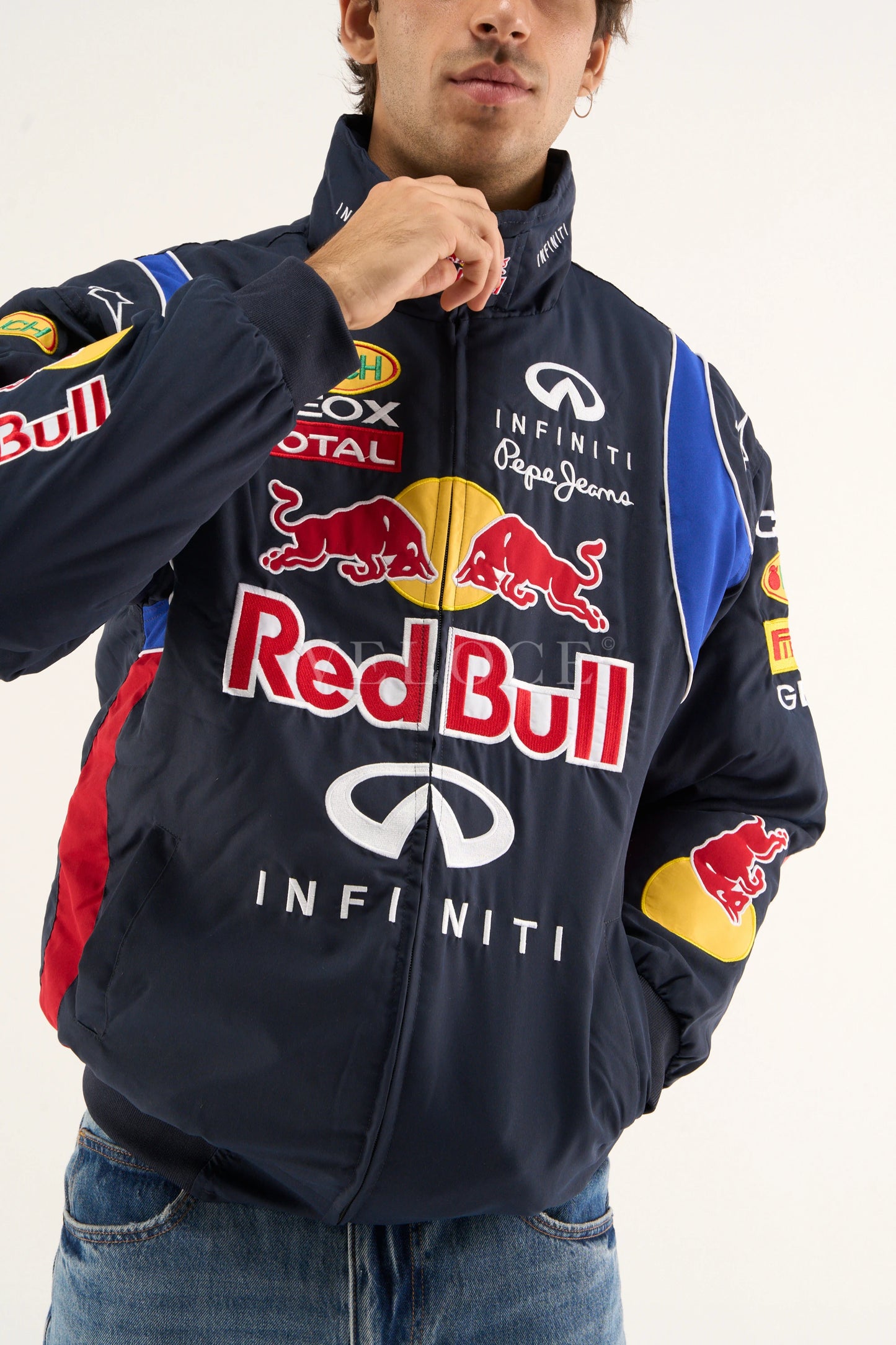 Red Bull Racing F1 Jacket - VELOCE